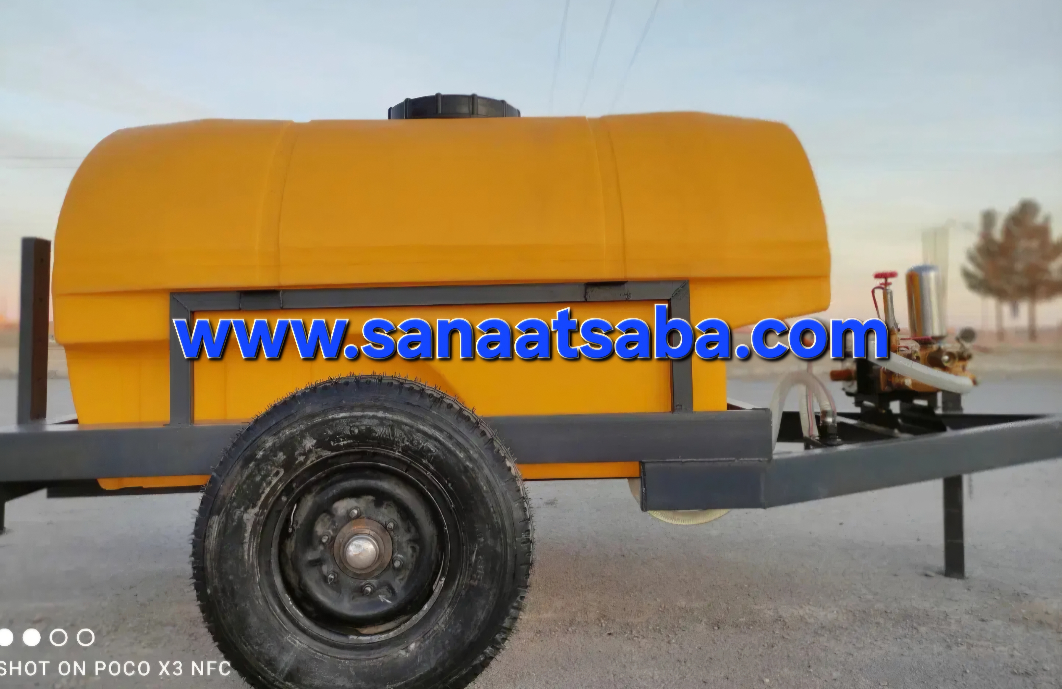 سم پاش ۲۰۰۰ لیتری با پمپ ترک و ایتالیا با کلیه تجهیزات