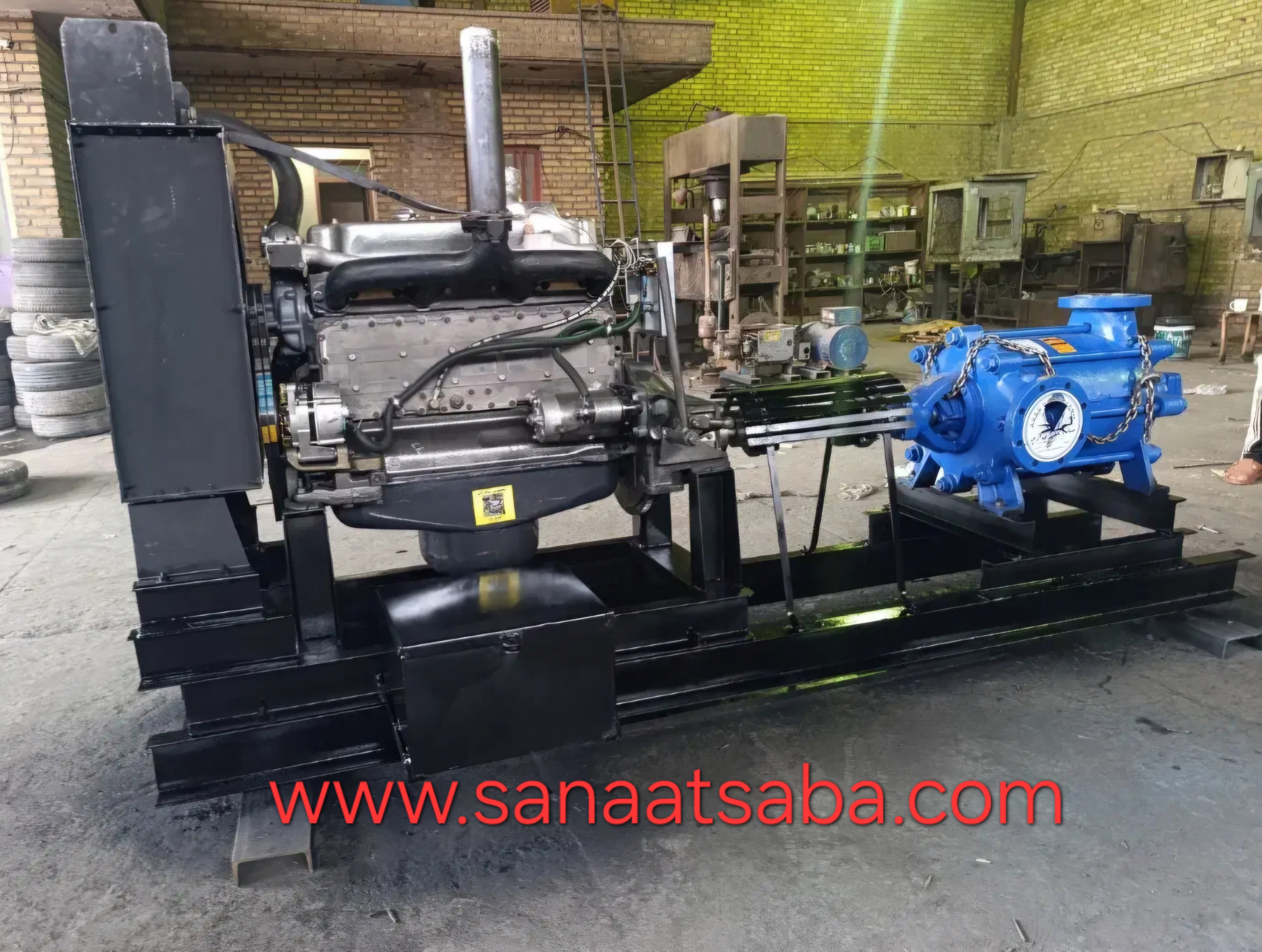 موتور خاور ۸۰۸ با پمپ ۶ و ۸ اینچ شاسی صنعتی چرخ خودرویی