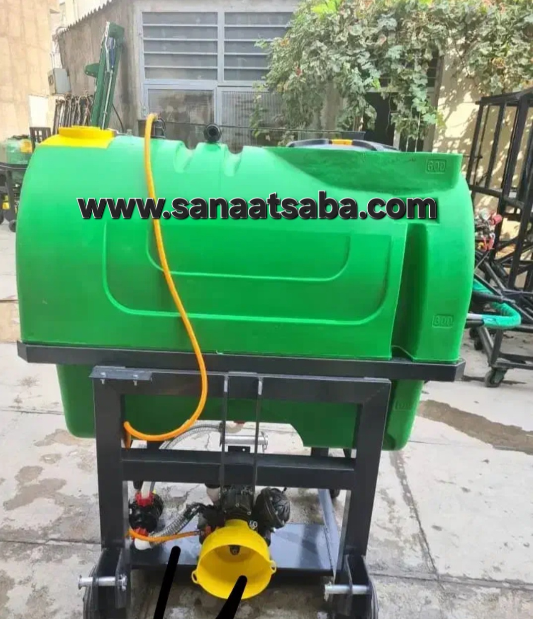 سم پاش پشت تراکتوری 800 لیتری 150 بار 2 شیر خروجی 50 متر شلنگ بوم 12 متری